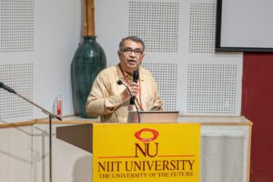 Prof Deepak Khanna setting the tone for Teachers Day 2023